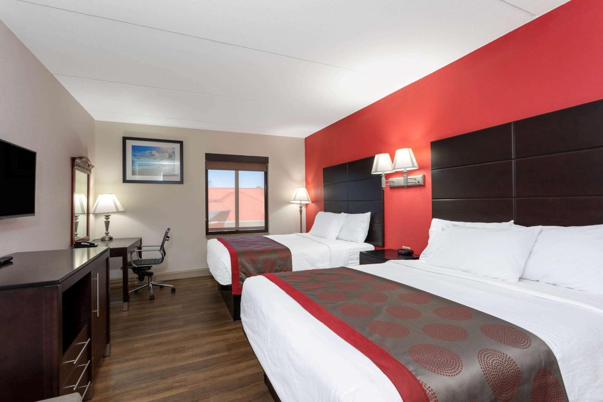 Ramada by Wyndham Panama City Bagian luar foto